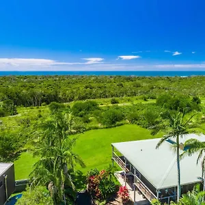 https://cape-breeze.hotelsbyronbayaustralia.com